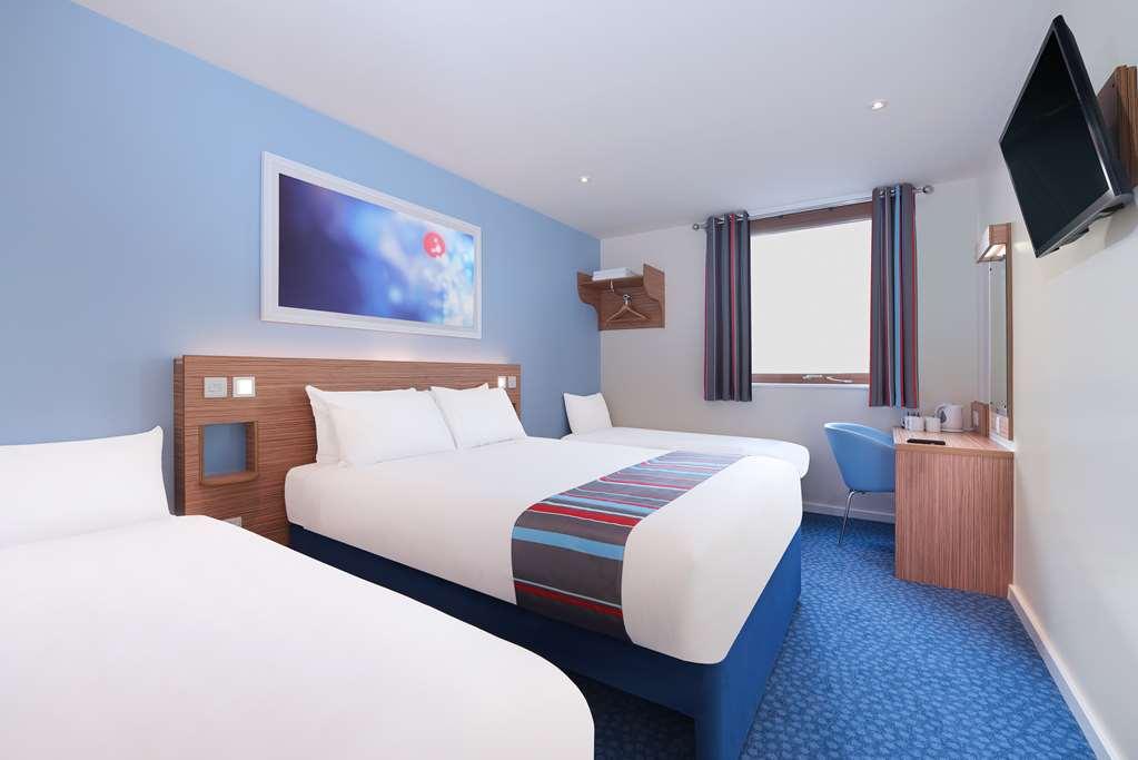 Travelodge Віднес Номер фото