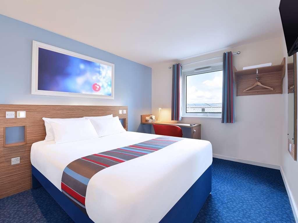 Travelodge Віднес Номер фото