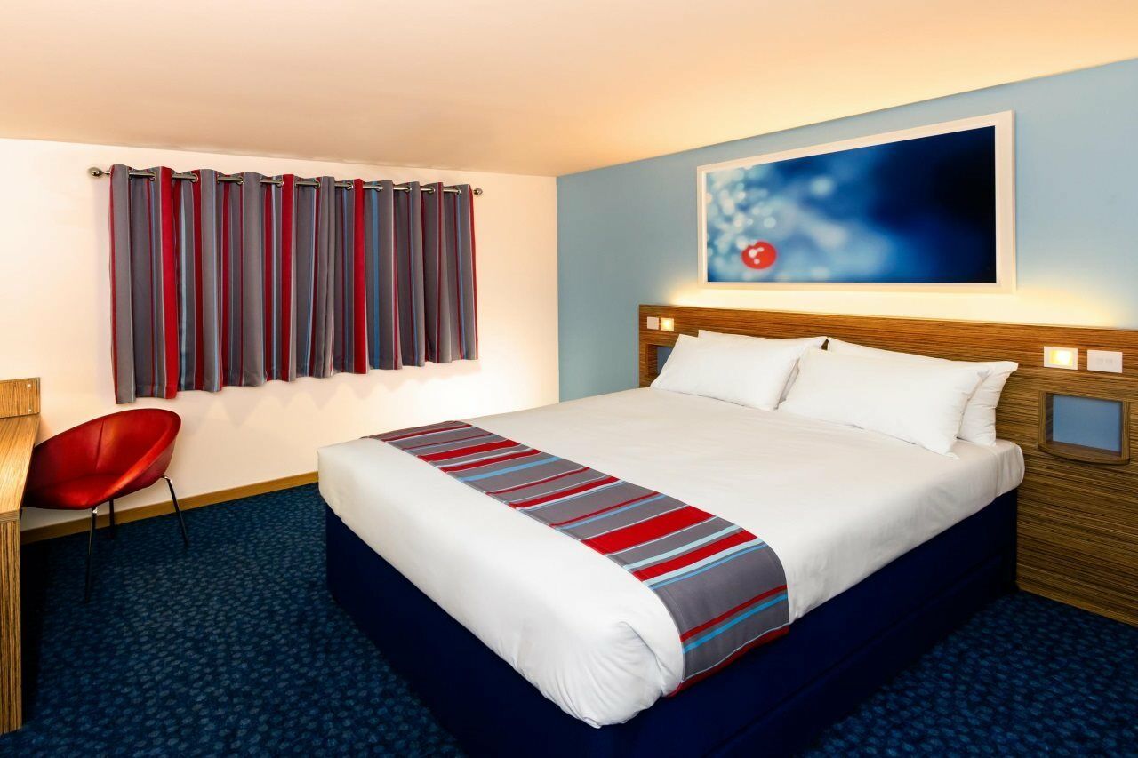 Travelodge Віднес Екстер'єр фото